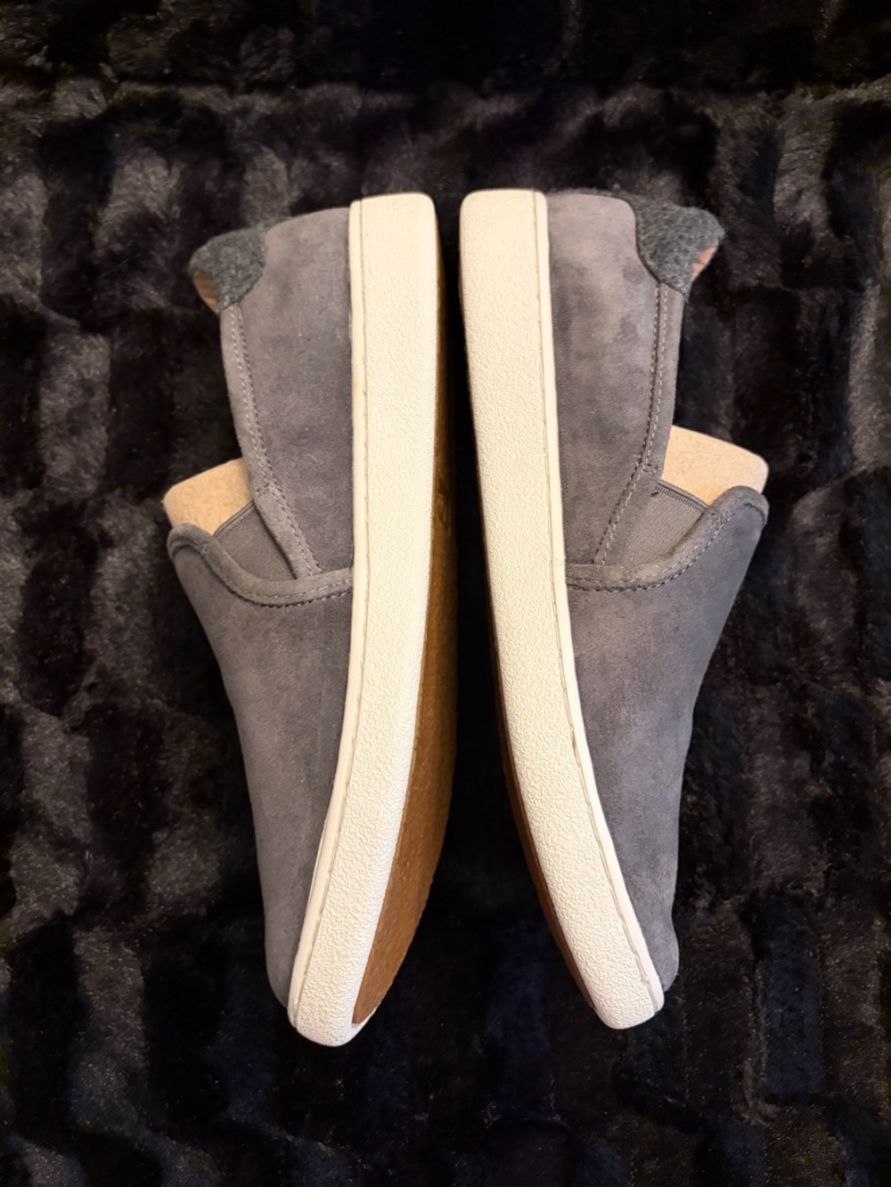 UGG Cas Charcoal Grey Slip-On Sneakers